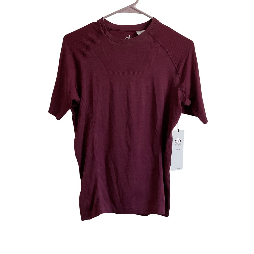 ALO Yoga Men's Amplify Short Sleeve Seamless Tee Maroon Size Small - NEW